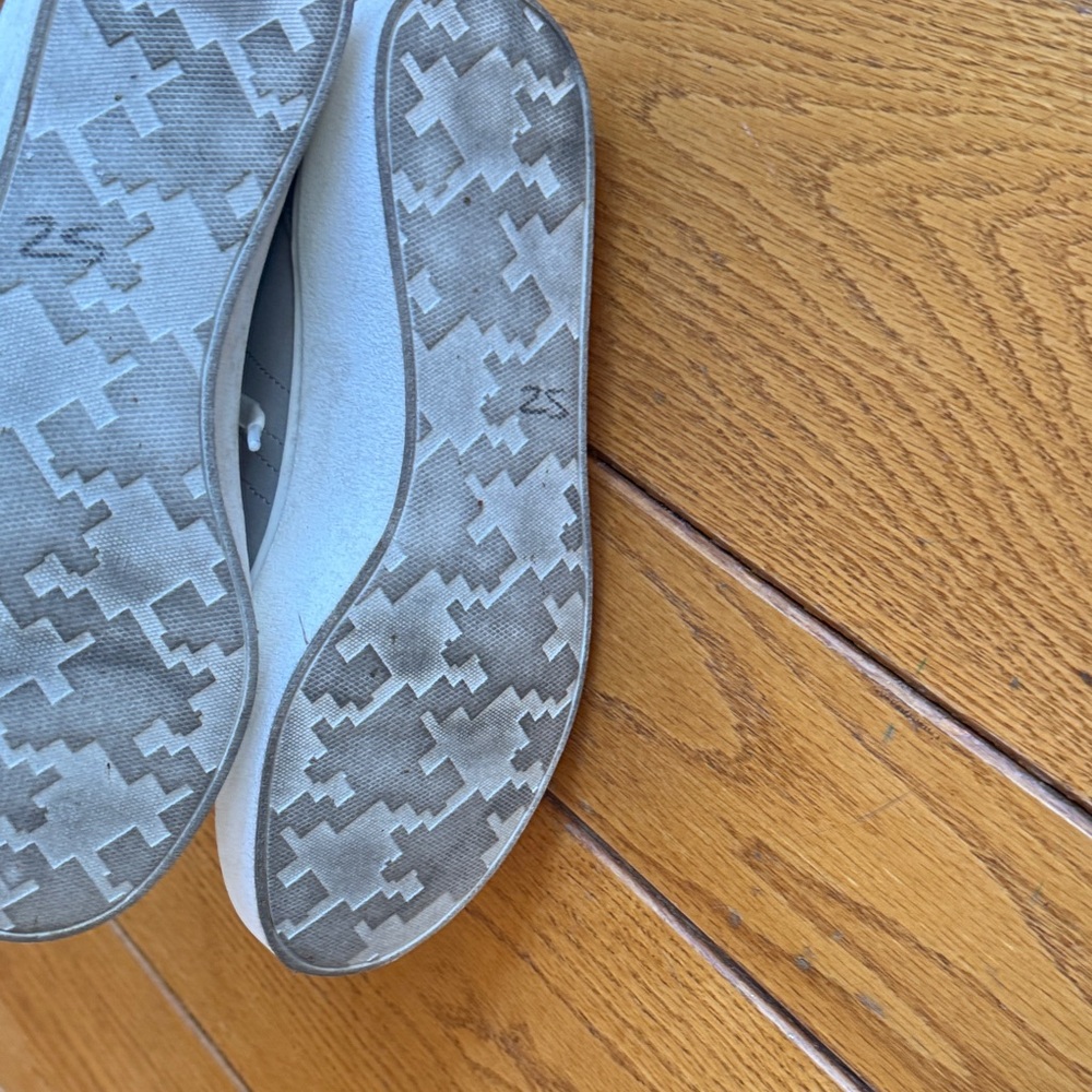 Dr. Scholl's Gray and White Women's Sneakers - Picture 5 of 6